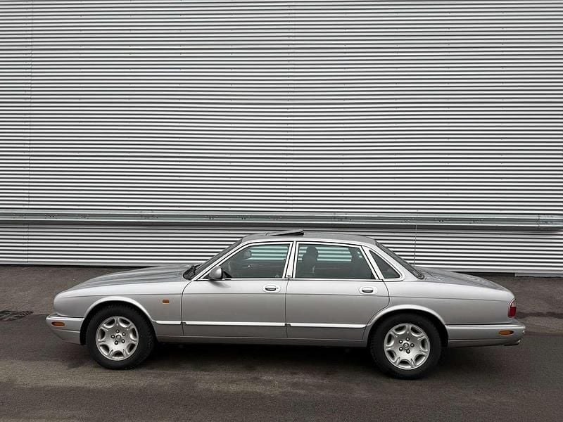 Gebraucht Jaguar XJ8 Executive 284 PS (208 kW) 2003 Silber Limousine