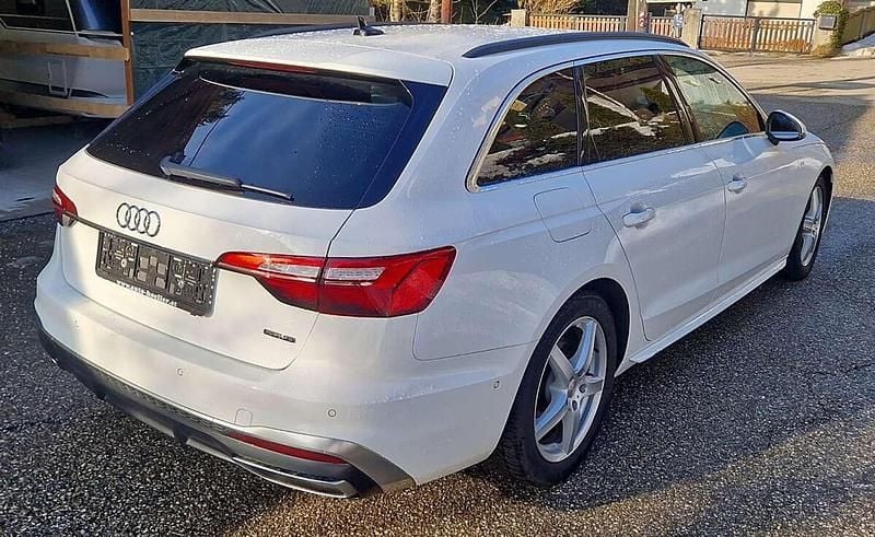 Gebraucht Audi A4 S-Line 204 PS (150 kW) 2022 Weiß Kombi