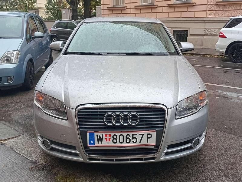 Gebraucht Audi A4 110 PS (80 kW) 2006 Silber Limousine