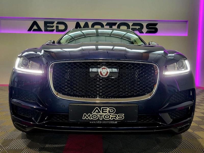 Gebraucht Jaguar F-Pace Portfolio 300 PS (220 kW) 2016 Blau SUV