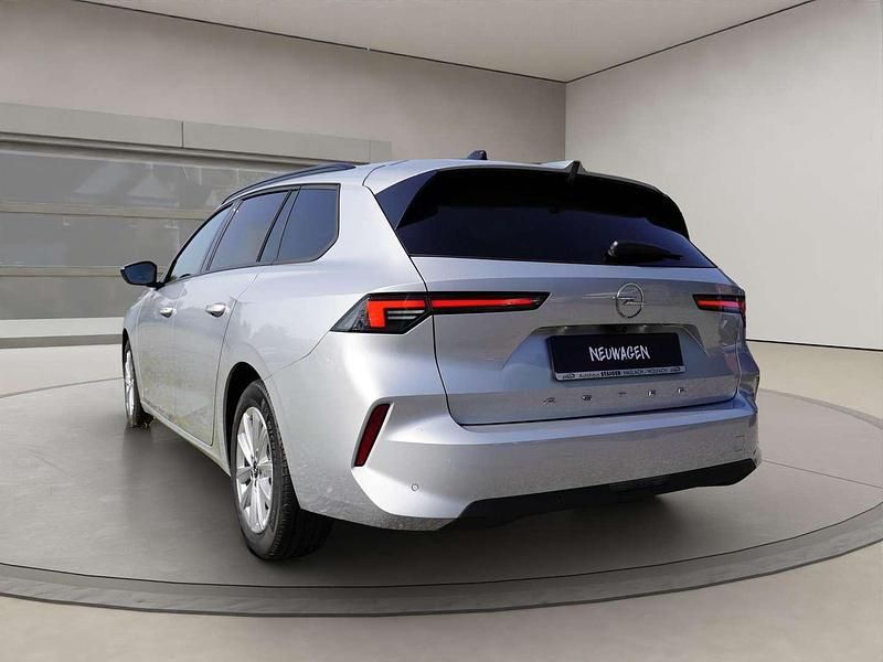 Gebraucht Opel Astra Edition 131 PS (96 kW) 2025 Silber Kombi