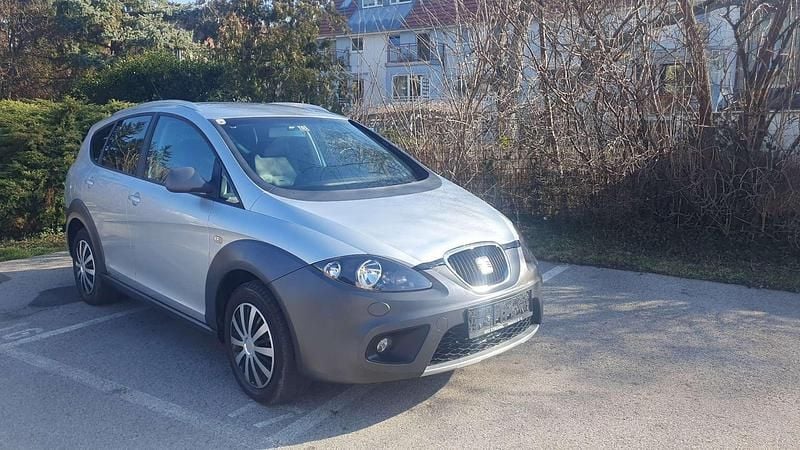 Gebraucht Seat Altea XL 170 PS (125 kW) 2008 Grau Van / Kleinbus