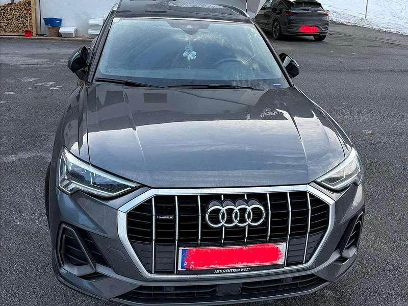 Gebraucht Audi Q3 S-Line 150 PS (110 kW) 2019 Grau SUV