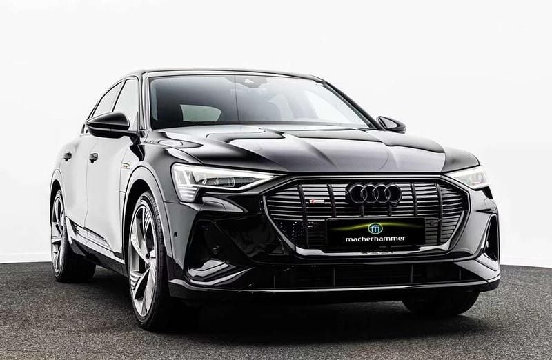 Gebraucht Audi e-tron S-Line 300 kW (408 PS) 2022 Schwarz SUV