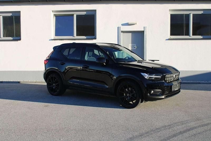 Gebraucht Volvo XC40 Pro 300 kW (408 PS) 2022 Schwarz  metallic SUV