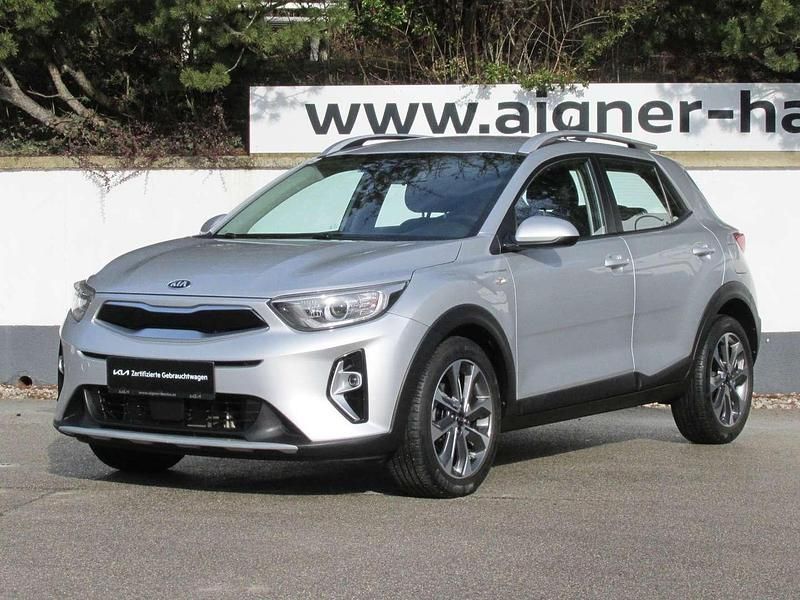 Gebraucht Kia Stonic Silver 99 PS (72 kW) 2021 Silber SUV