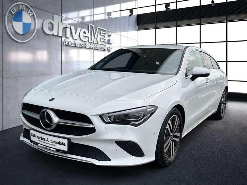 Gebraucht Mercedes CLA200 Progressive 150 PS (110 kW) 2022 Weiß Limousine