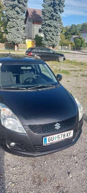 Gebraucht 2013 Suzuki Swift GL Kleinwagen | € 4.800 (Fairer Preis) - Bild 1/4
