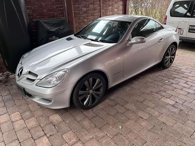 Silber Gebraucht 2004 Mercedes SLK200 Cabrio | € 11.000 (Fairer Preis) - Bild 1/4