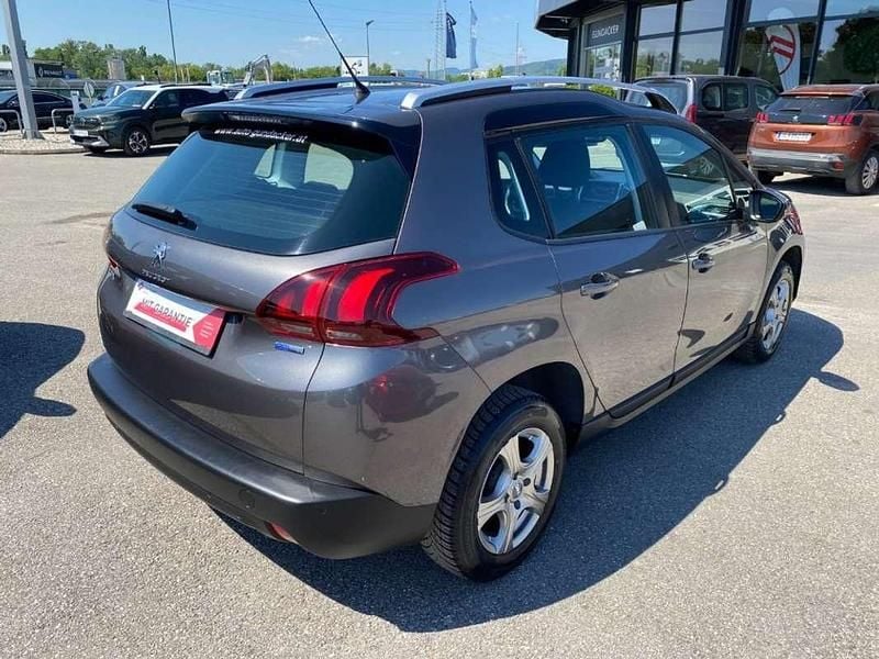 Gebraucht Peugeot 2008 Active 110 PS (80 kW) 2016 Grau SUV