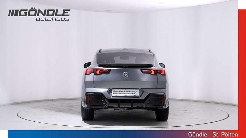 Gebraucht BMW X2 M Sport 165 PS (121 kW) 2024 Grau SUV