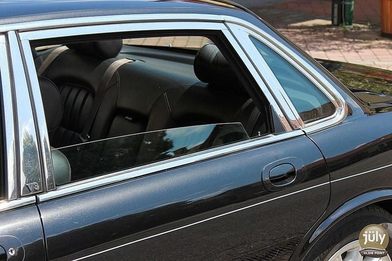 Gebraucht Jaguar XJ8 Executive 284 PS (208 kW) 2001 Schwarz Limousine