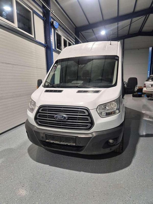 Gebraucht Ford Transit Ambiente 125 PS (91 kW) 2017 Van / Kleinbus