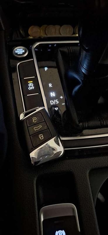 Gebraucht VW Passat Business 150 PS (110 kW) 2020 Schwarz Kombi