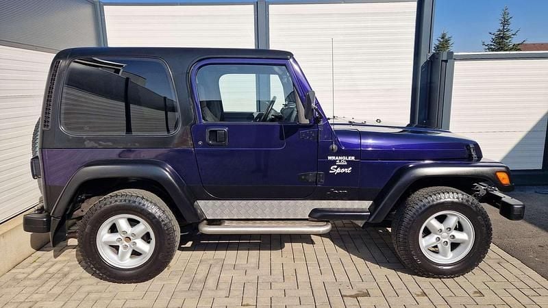 Gebraucht Jeep Wrangler Sport 177 PS (130 kW) 1998 Blau SUV