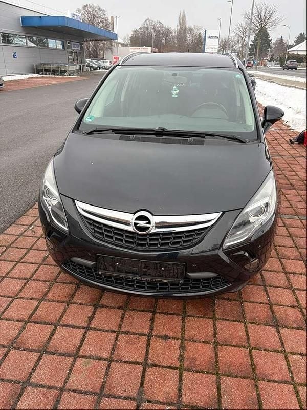 Gebraucht Opel Zafira Tourer Sport 120 PS (88 kW) 2013 Schwarz Van / Kleinbus