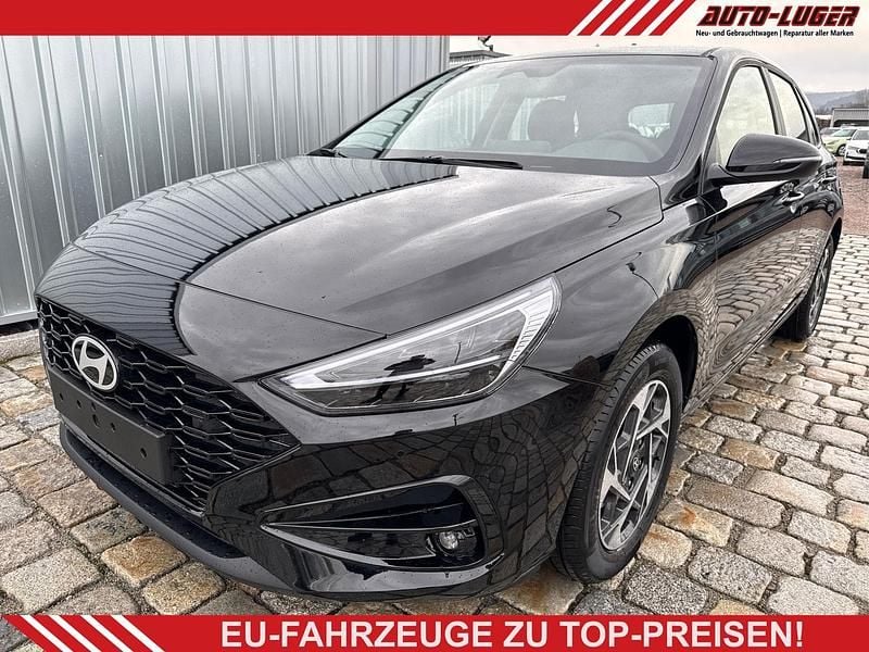Neu Hyundai i30 GO! 2025 Abyss black pearl Limousine
