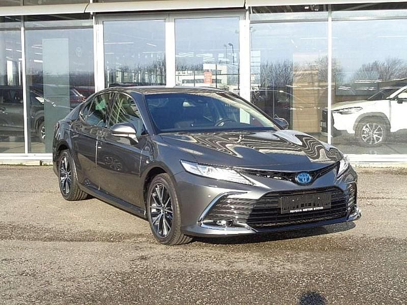 Grau Gebraucht 2024 Toyota Camry Lounge Limousine | € 45.990 - Bild 1/4