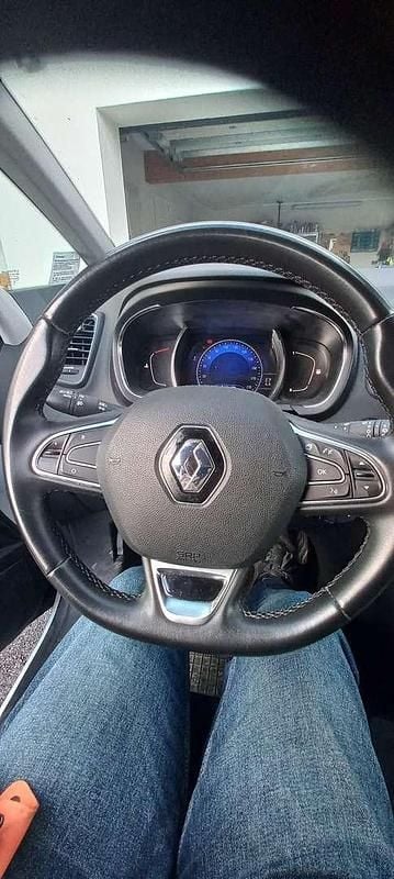 Gebraucht Renault Scénic IV LIMITED 116 PS (85 kW) 2020 Weiß Van / Kleinbus