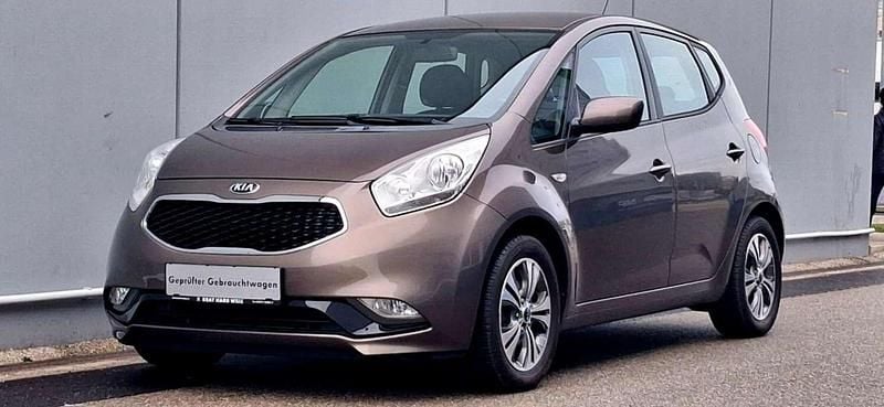 Gebraucht Kia Venga Silver 90 PS (66 kW) 2017 Braun Kleinwagen