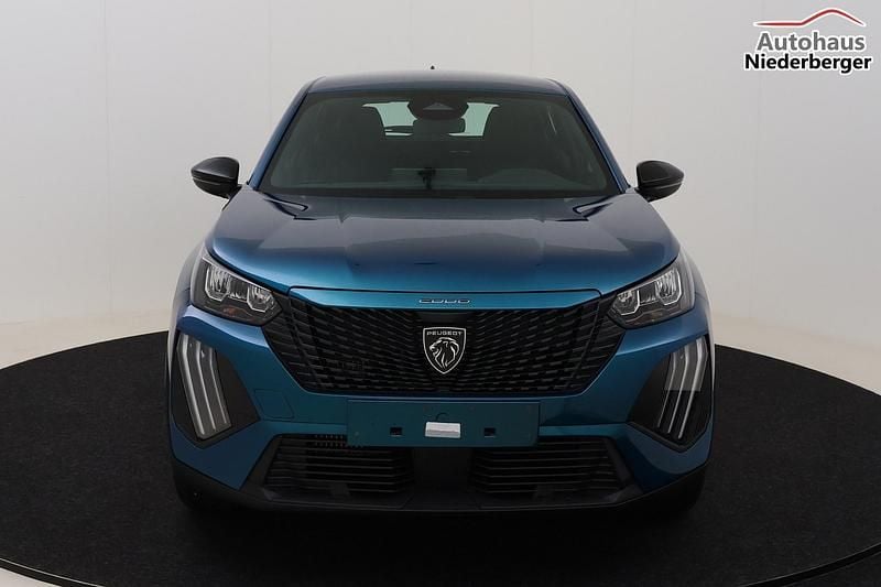 Neu Peugeot 2008 Style 101 PS (74 kW) 2025 Blau SUV