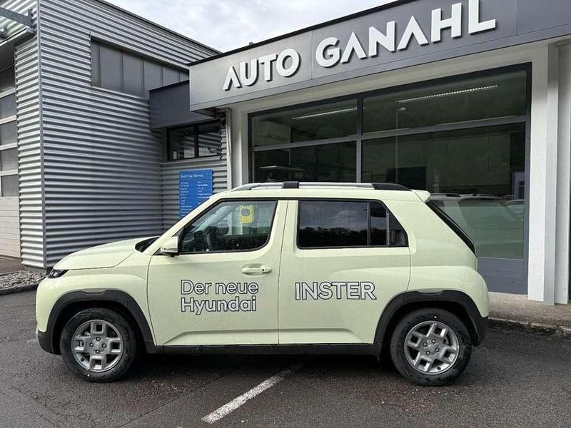 Gebraucht Hyundai Inster Trend 77 kW (105 PS) 2025 Gelb Kleinwagen