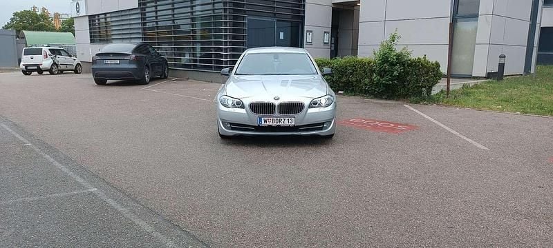 Gebraucht BMW 520 184 PS (135 kW) 2010 Limousine