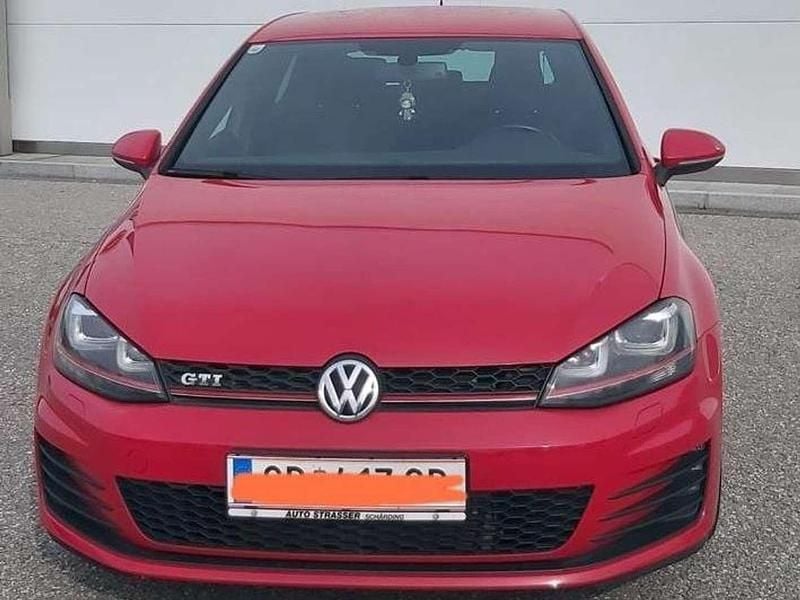 Rot Gebraucht 2014 VW Golf VII GTI Limousine | € 18.900 (Fairer Preis) - Bild 1/4