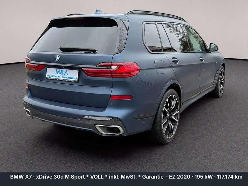 Gebraucht BMW X7 M Sport 265 PS (194 kW) 2020 Blau SUV