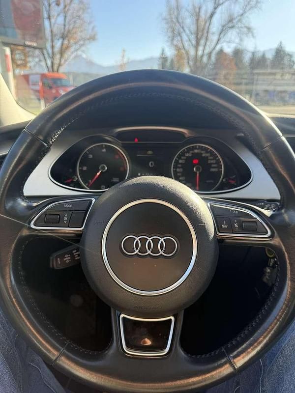 Gebraucht Audi A4 150 PS (110 kW) 2015 Schwarz Limousine