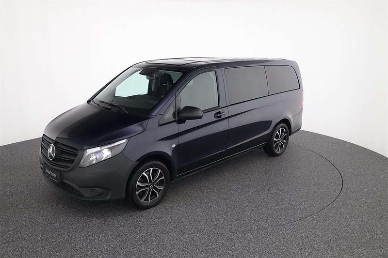 Gebraucht Mercedes Vito 163 PS (119 kW) 2021 Blau Van