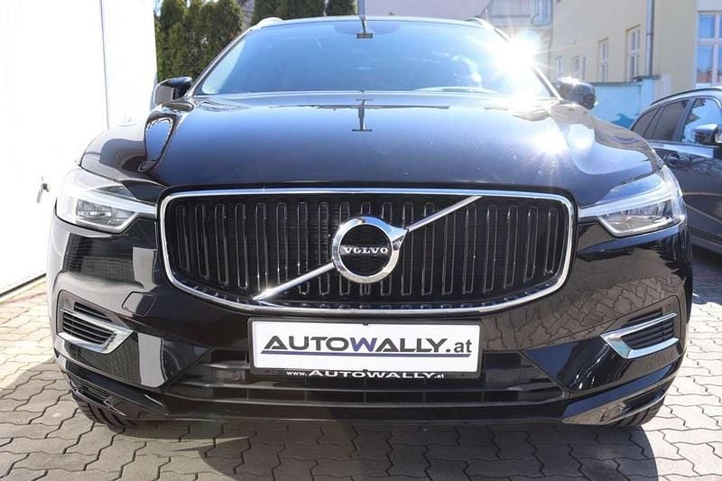 Gebraucht Volvo XC60 Momentum 303 PS (222 kW) 2019 Schwarz SUV