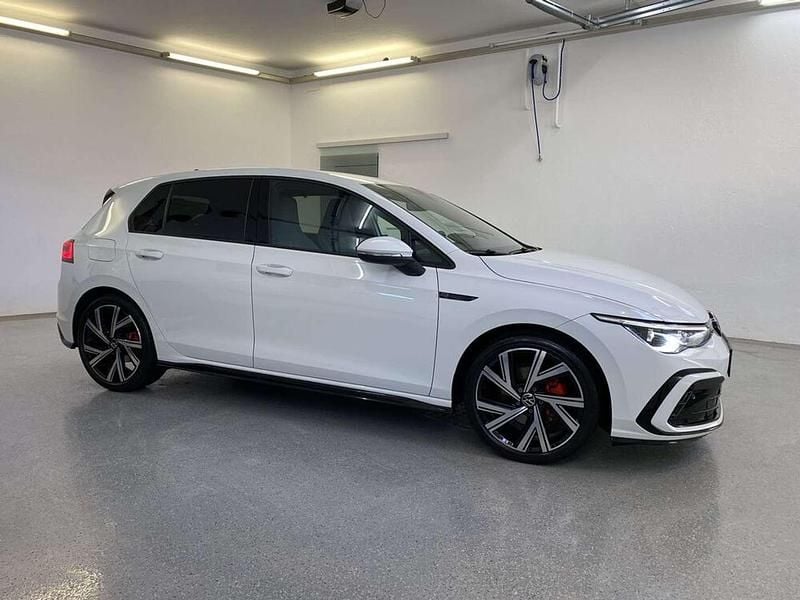 Gebraucht VW Golf VIII R-line 150 PS (110 kW) 2020 Weiß Limousine