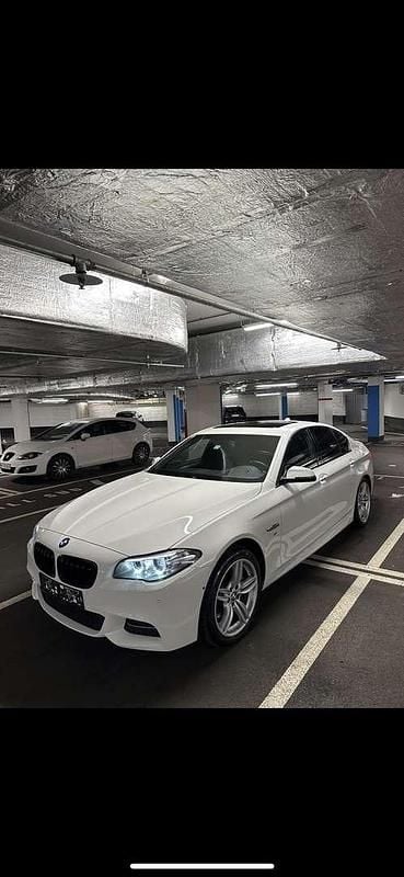 Gebraucht BMW 530 M Sport 258 PS (189 kW) 2016 Weiß Limousine