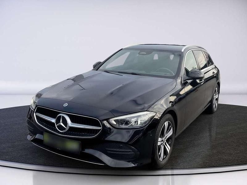 Gebraucht Mercedes C200 Edition 163 PS (119 kW) 2025 Schwarz Kombi