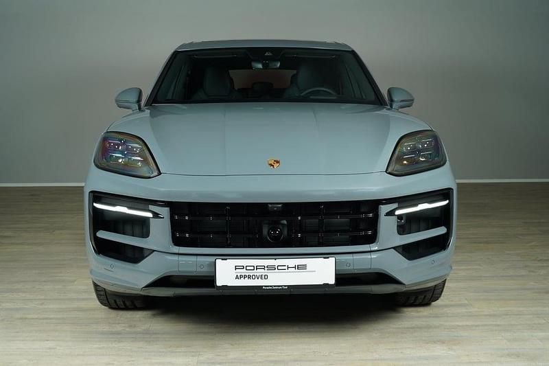 Gebraucht Porsche Cayenne S E-Hybrid Black Edition 519 PS (381 kW) 2025 Schwarz  metallic SUV