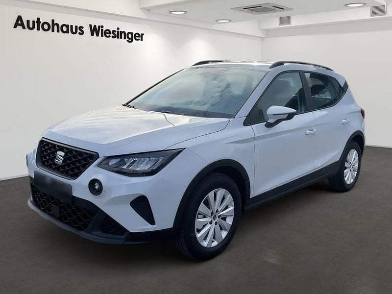 Gebraucht Seat Arona Reference 95 PS (69 kW) 2023 Weiss  metallic SUV