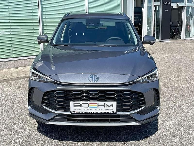 Gebraucht MG ZS Luxury 102 PS (75 kW) 2025 Grau Limousine