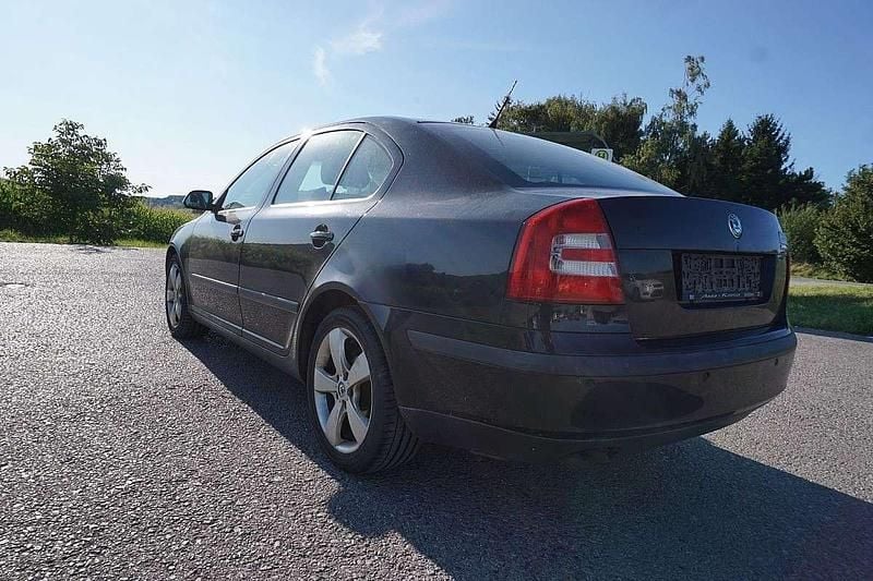 Gebraucht Skoda Octavia Elegance 105 PS (77 kW) 2006 Schwarz Limousine
