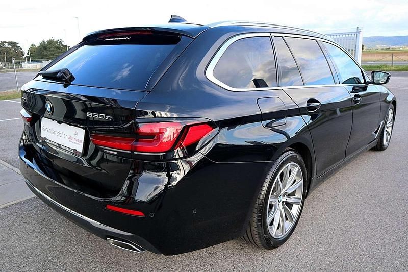 Gebraucht BMW 530e Luxury Line 184 PS (135 kW) 2021 Schwarz Kombi