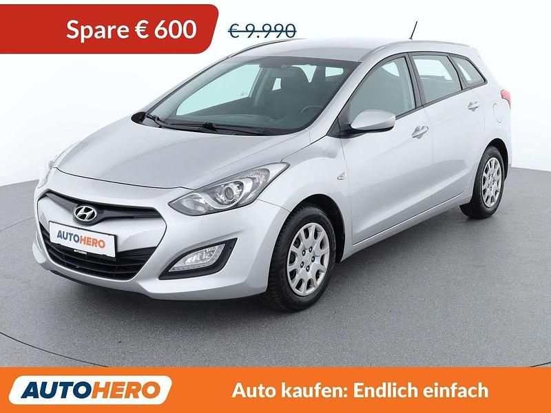 Silber Gebraucht 2015 Hyundai i30 Kombi | € 9.390 (Etwas zu teuer) - Bild 1/3
