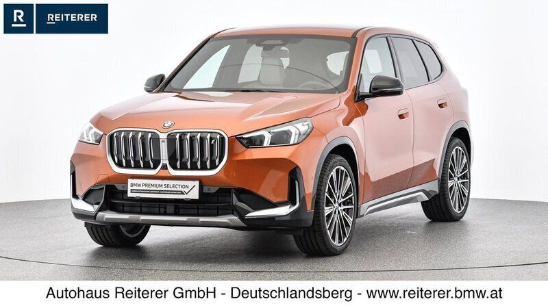 Gebraucht BMW iX1 Shadowline 225 kW (306 PS) 2023 Utah orange SUV