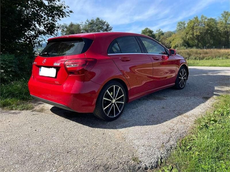 Gebraucht Mercedes A160 90 PS (66 kW) 2017 Limousine