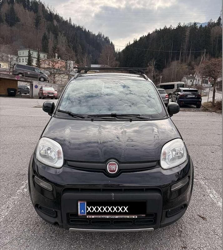 Gebraucht Fiat Panda 4x4 Climbing 68 PS (50 kW) 2015 Kleinwagen