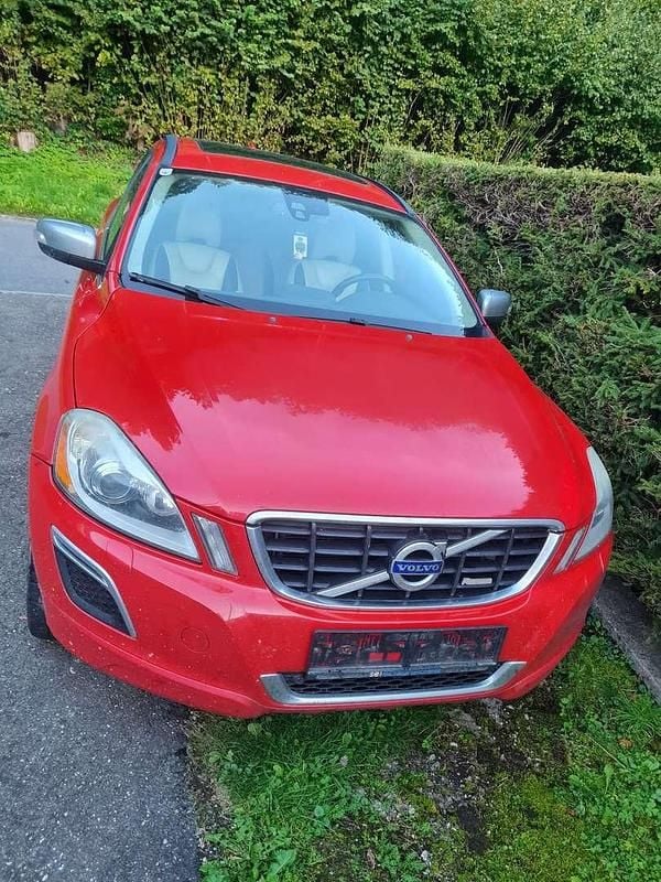 Gebraucht 2011 Volvo XC60 R-Design SUV | € 10.200 (Etwas zu teuer) - Bild 1/4