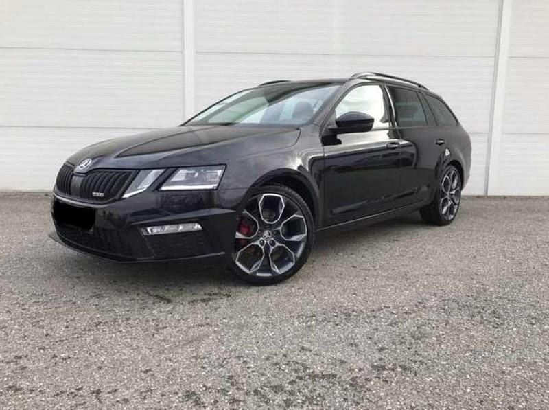 Schwarz Gebraucht 2017 Skoda Octavia RS Kombi | € 21.990 (Etwas zu teuer) - Bild 1/4
