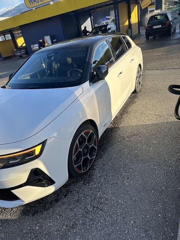 Gebraucht Opel Astra Ultimate 131 PS (96 kW) 2023 Kombi