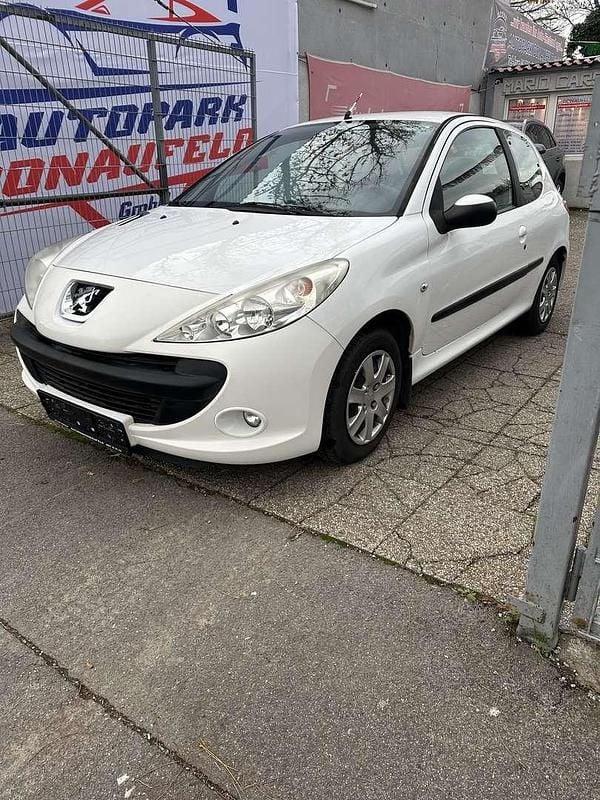 Gebraucht 2009 Peugeot 206+ Kleinwagen | € 2.800 (Superpreis) - Bild 1/4