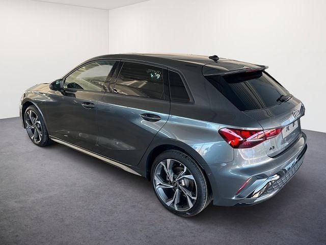 Neu Audi A3 S-Line 150 PS (110 kW) 2025 Grau Limousine