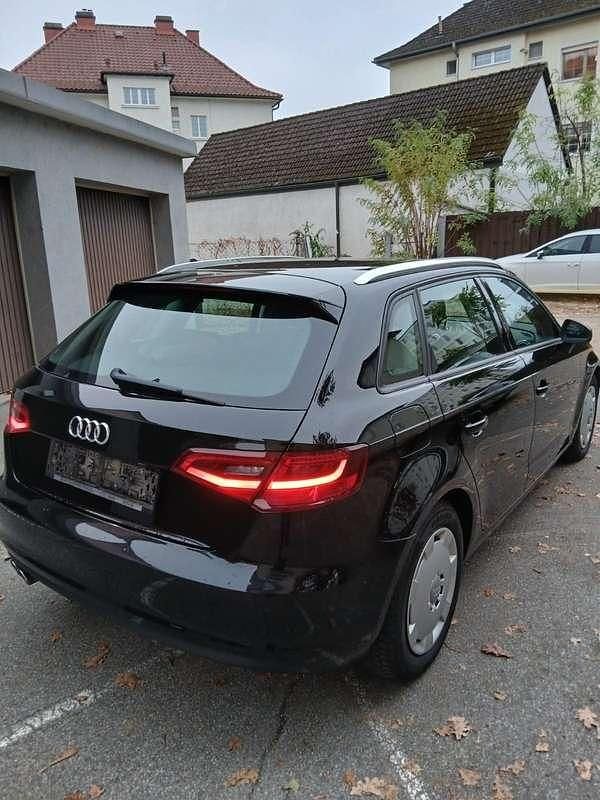 Gebraucht Audi A3 150 PS (110 kW) 2015 Schwarz Limousine